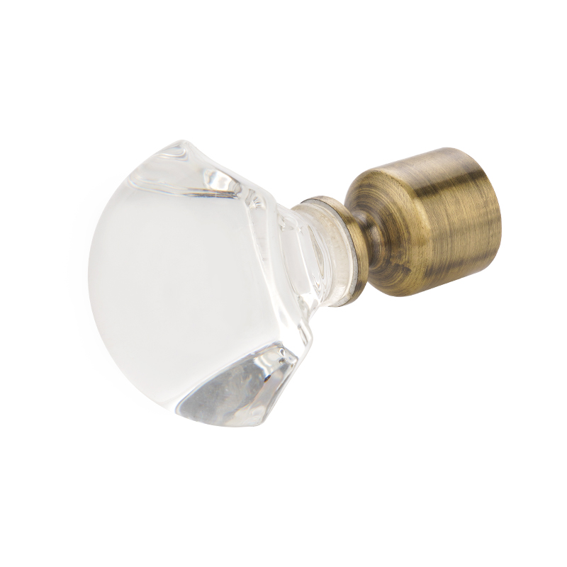 Kristalni finials